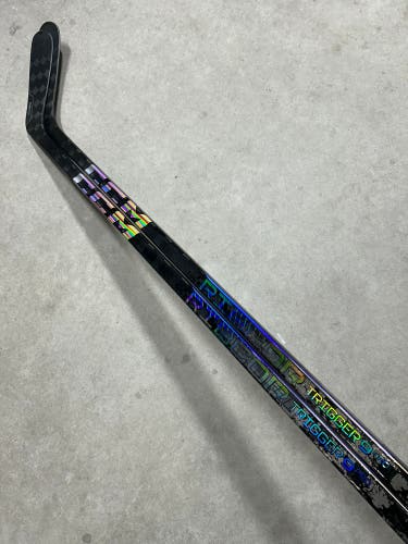 2 PACK 80 Flex P90TM Senior CCM RibCor Trigger 9 Pro Right Hand Hockey Stick Pro Stock (New)