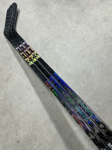 3 PACK 80 Flex P90TM Senior CCM RibCor Trigger 9 Pro Right Hand Hockey Stick Pro Stock