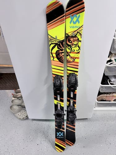 Volkl 118 cm Park Revolt Jr Skis With Bindings (Used)