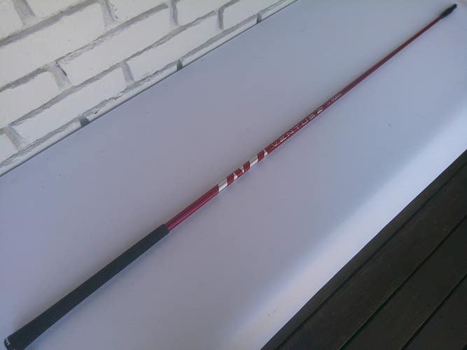 FUJIKURA VENTUS TR 5-R Regular Flex Driver Shaft - Titleist Tip - 44 7/8"