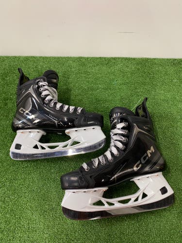 CCM Tacks XF Hockey Skates Size | Intermediate Size 5.5