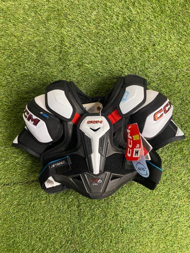 CCM JetSpeed FT6 Pro Shoulder Pads | Junior Medium
