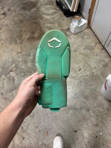 Green Senior EvoShield Wrist Guards (Used)