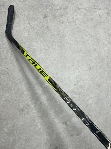 65 Flex P88 Senior True Catalyst 9x Right Hand Hockey Stick Pro Stock (New)