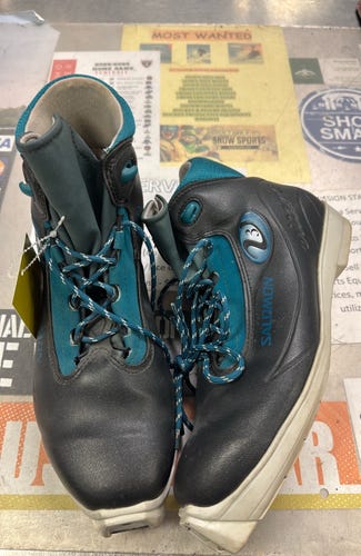 EU 42 Salmon Vitane V3 SNS profil Cross Country skiing Ski Boots boot