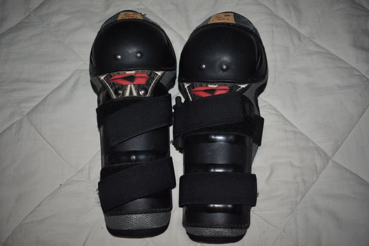 EVS Motocross Knee/Shin Protection, Black, Youth