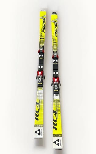 Fischer RC4 188cm Alpine Skis + Salomon Bindings – High-Performance Carving
(Used)