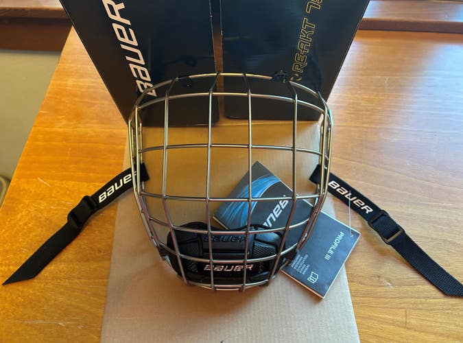 Medium Bauer Re-Akt 75 Helmet CAGE ONLY