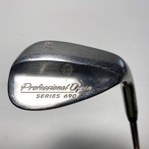 Professional Open Series 690 Wedge 68* TT Dynamic Gold S400 Stiff Steel Mens RH