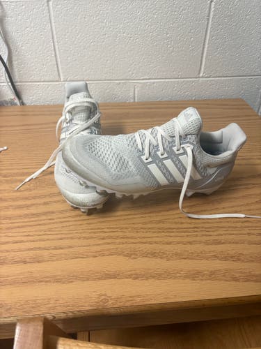 White Men's Size M 9.5 (W 10.5) Adult Adidas Mid Top Ultraboost Trainers (Used)