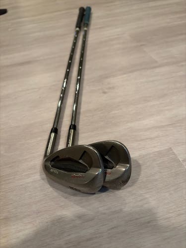 Men's Ping Gorge Tour Right Handed Wedge 54 Degree Steel Shaft (Used)