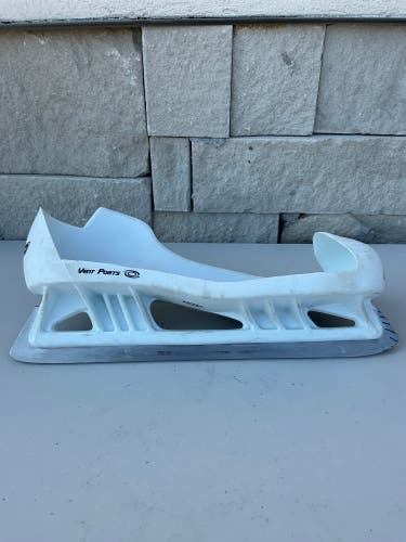 Nike Bauer Cowling Size 12 Right (Used) 5435