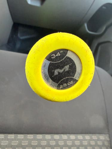 2017 Miken Freak Composite Bat 28 oz 34" (Used)