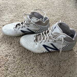 White Men's Size M 9.5 (W 10.5) Adult New Balance Rush Mid Top (Used)