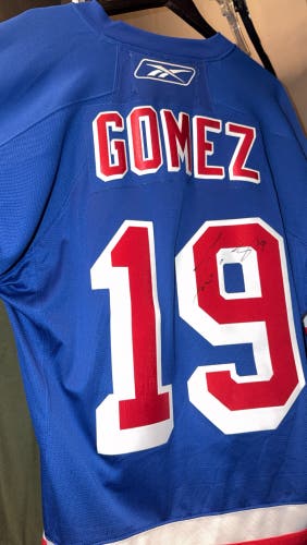 New York Rangers Scott Gomez signed Jersey (blue)