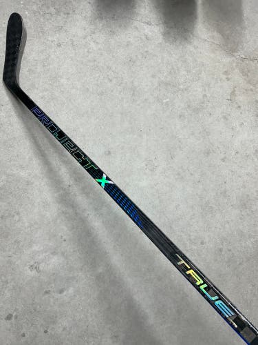 75 Flex P28 HZRDUS Project X Senior True Right Hand Hockey Stick Pro Stock (New)