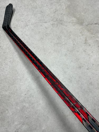 2 PACK 85 Flex P92 Senior CCM JetSpeed FT4 Pro Right Hand Hockey Stick Pro Stock NHL (New)