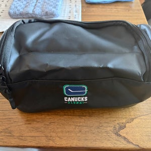 CCM Toiletry Bag - Canucks Alumni