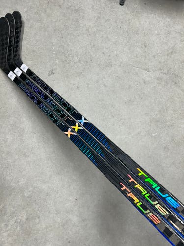 3 Pack 75 Flex P28 HZRDUS Project X Senior True Right Hand Hockey Stick Pro Stock (New)
