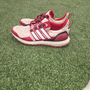 Men's Adult Size M 10.0 (W 11.0) Adidas (Used)