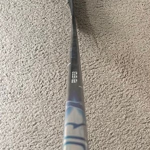 Bauer Vapor Flylite RH P28 65 Flex (Brand New / Never Used) Inc. w/ Free Shipping