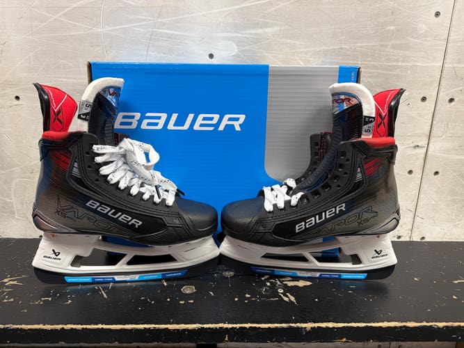 2023 Bauer Vapor X5 Pro Hockey Skates Wide Width Size 5.5 (New)