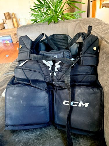 Junior Medium 2025 CCM F5 Hockey Goalie Pants (Used)