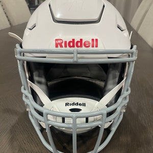 Youth Medium Riddell SpeedFlex Helmet (Used)