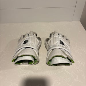 Maverik M6 Lacrosse Gloves