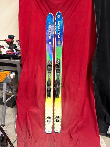 Skis: Dynastar Cham 97 skis, 178cm. All- Mountain powder Ski, 97 center Foot.
