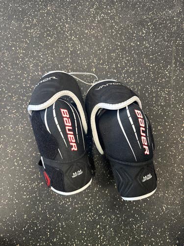 Used Bauer VAPOR X800 Senior Elbow Pads MD 11849-S000036271