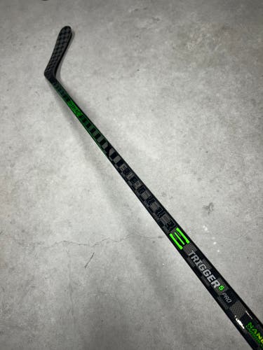 85 Flex P90 Senior CCM RibCor Trigger 5 Pro Right Hand Hockey Stick Pro Stock NHL (New)
