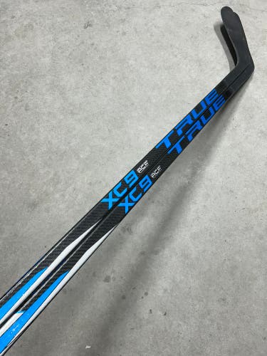 2 PACK - 85 Flex Custom P92 Senior True XC9 Right Hand Hockey Stick Pro Stock (New)