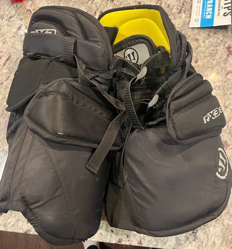 Warrior Ritual X3E+ Hockey Goalie Pants Junior S/M (Used)