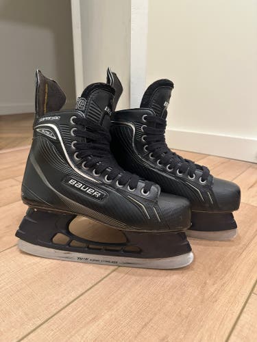 Bauer Supreme Elite Skates 8.5
*Rare Black Tuuk LS2 (Lightly Used)