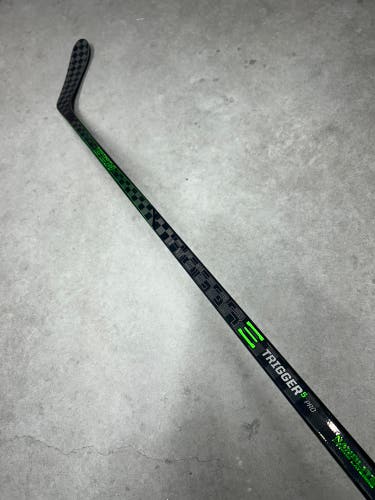 75 Flex P28 Senior CCM RibCor Trigger 5 Pro Right Hand Hockey Stick Pro Stock NHL (New)