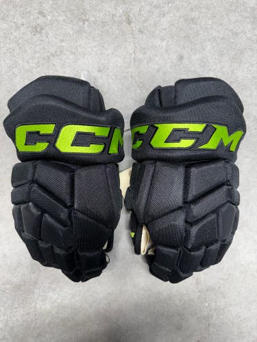 14” CCM Pro Custom HGTK Dallas Stars Gloves Pro Stock (New) NHL