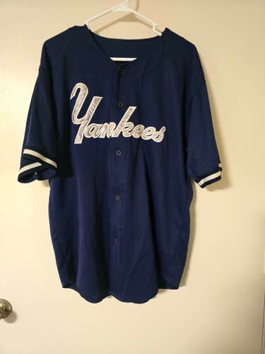 Vintage Russell Athletic New York Yankees NYY Stitched Button Up MLB Jersey