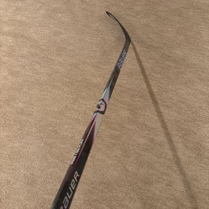 Intermediate Bauer Proto2 Right Handed Hockey Stick P28 55 Flex (New)