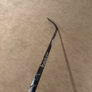 Intermediate Bauer Vapor Flylite Right Handed Hockey Stick P92 65 Flex (New)