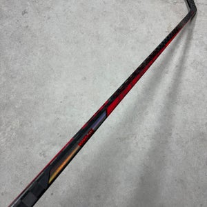 95 Flex P28 Senior CCM JetSpeed FT4 Pro Left Hand Hockey Stick Pro Stock NHL (New)
