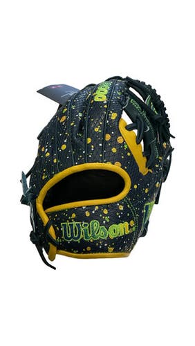 Used Wilson A2000 SAVANNAH BANANAS BB/SB Glove RH Throw Navy Blue 11 1/2" 11859-S000028086