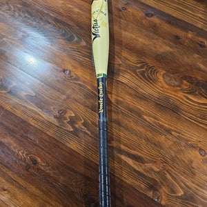 Victus Uncle Lucky Bat (-8) 26 oz 34" (Used)