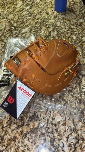 2024 Wilson A2000 RH First Base Baseball Glove 12.5" (New)