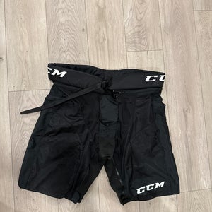 Senior Medium CCM JetSpeed + Hockey Pants (Used)