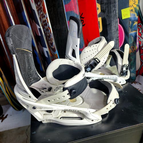 Medium Burton Malavita EST Snowboard Bindings (Used)