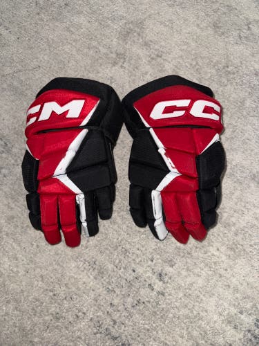 CCM JetSpeed FT680 Gloves 13" (Used)