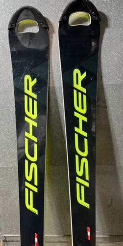 Fischer 165 cmRC4 WC SL Skis With Bindings Max Din 20 (Used)