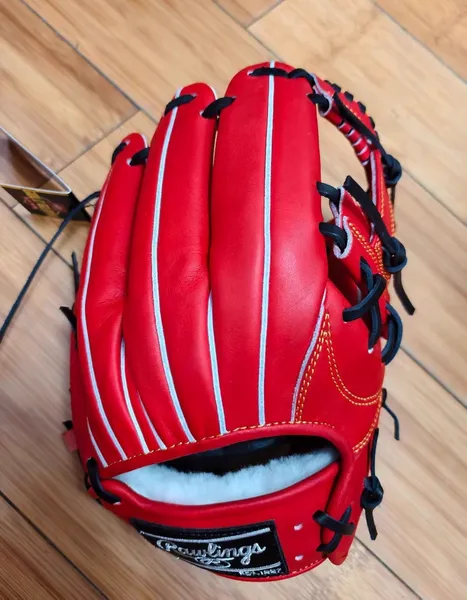 RH Baseball Glove 12" (New)