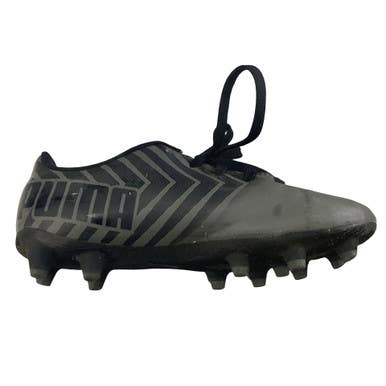 Used Puma Soccer Cleats Grey Youth 12.0 11760-S000087145